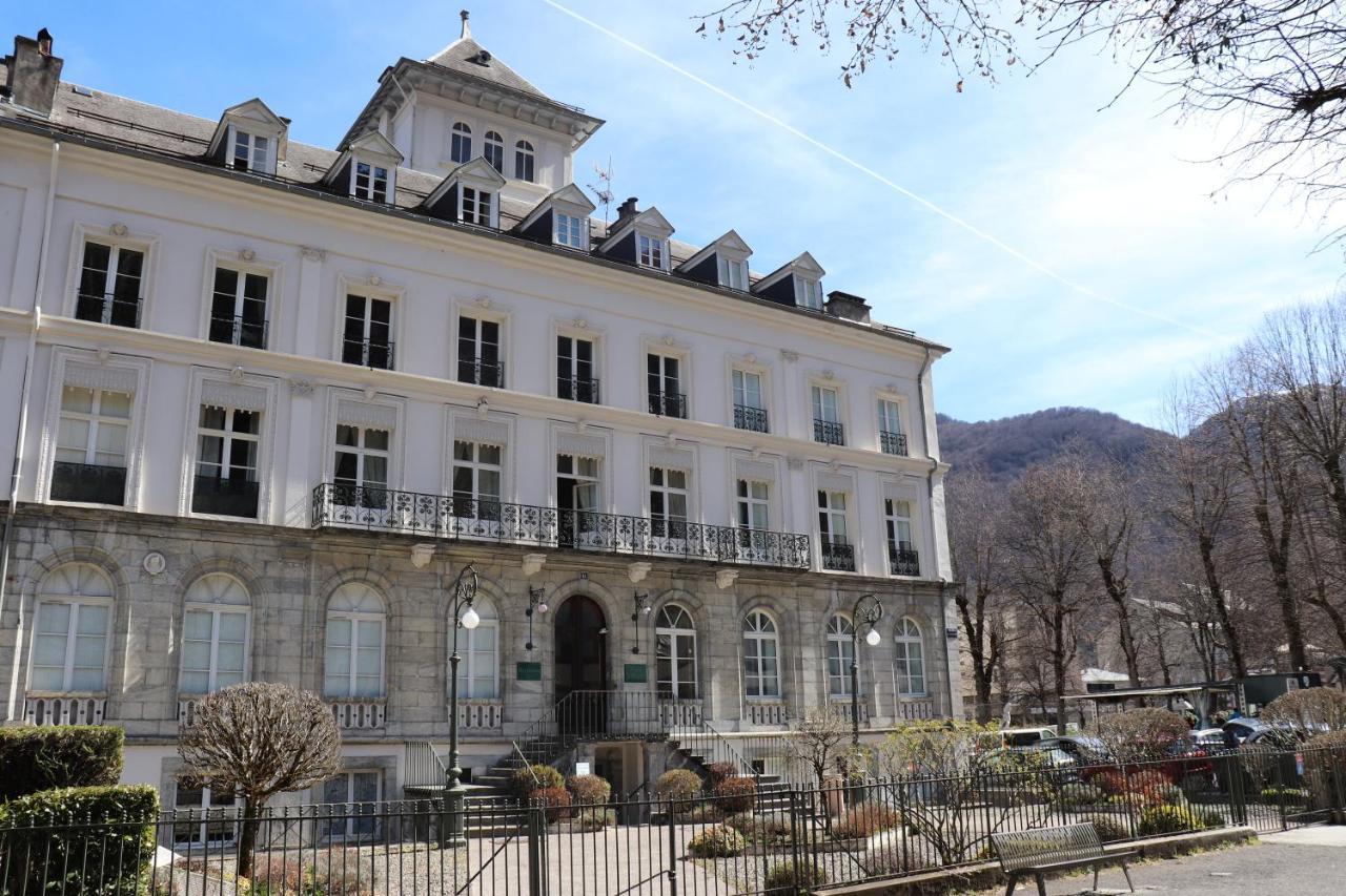 شقة Le Palais D'Etigny Bagnères-de-Luchon المظهر الخارجي الصورة